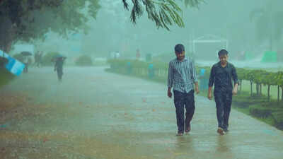 IMD says monsoon may advance across North India in 5-6 days; Delhi records warmest morning in 2 years
