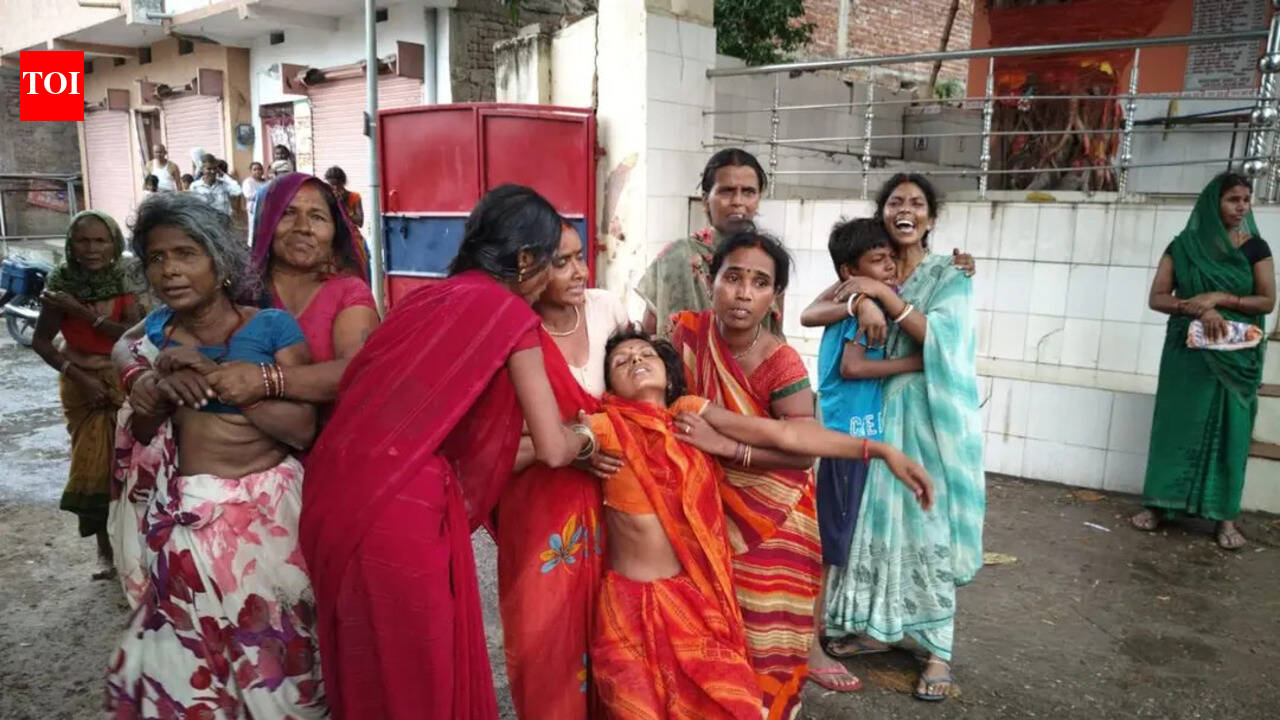 35-year-old man found strangled in Chatra; brother and sister-in-law arrested