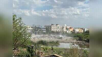 Kancheepuram’s Kolathuvanchery water body turns into open dumping ground, smoke from burning waste sparks health fears