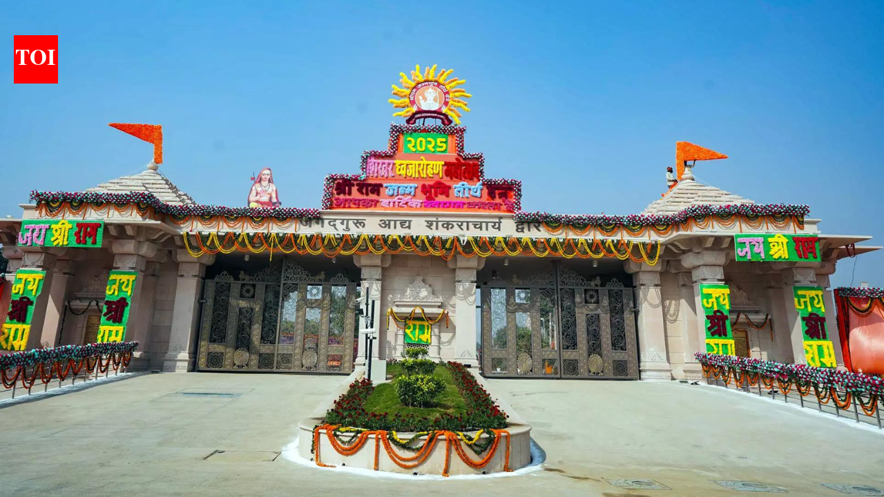 'Heavens are not going to fall': SC refuses urgent hearing on plea seeking CBI probe into Ayodhya Ram Mandir donation theft row