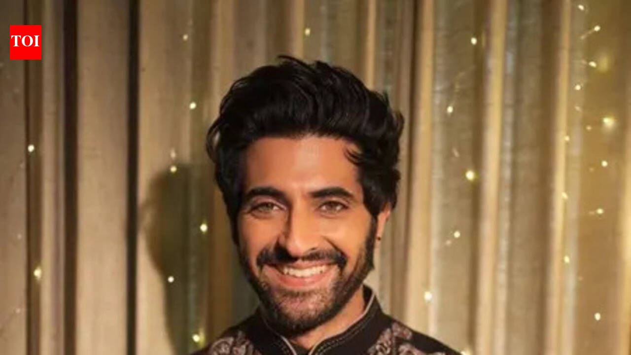 Akshay Oberoi on sharing spance with Shah Rukh Khan in 'King'; says, 'It's crazy to think that I am working with Shah Rukh Khan'
