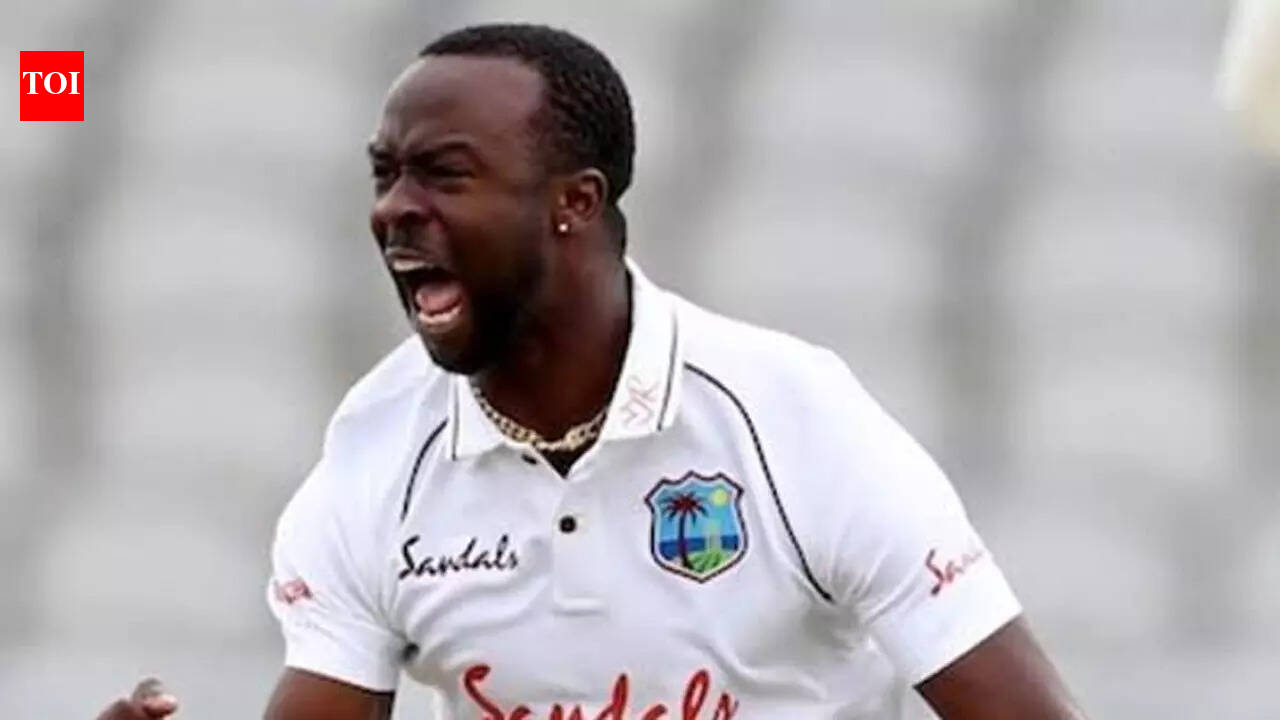 Kemar Roach joins West Indies legends with 300th Test wicket as hosts crush Sri Lanka by an innings