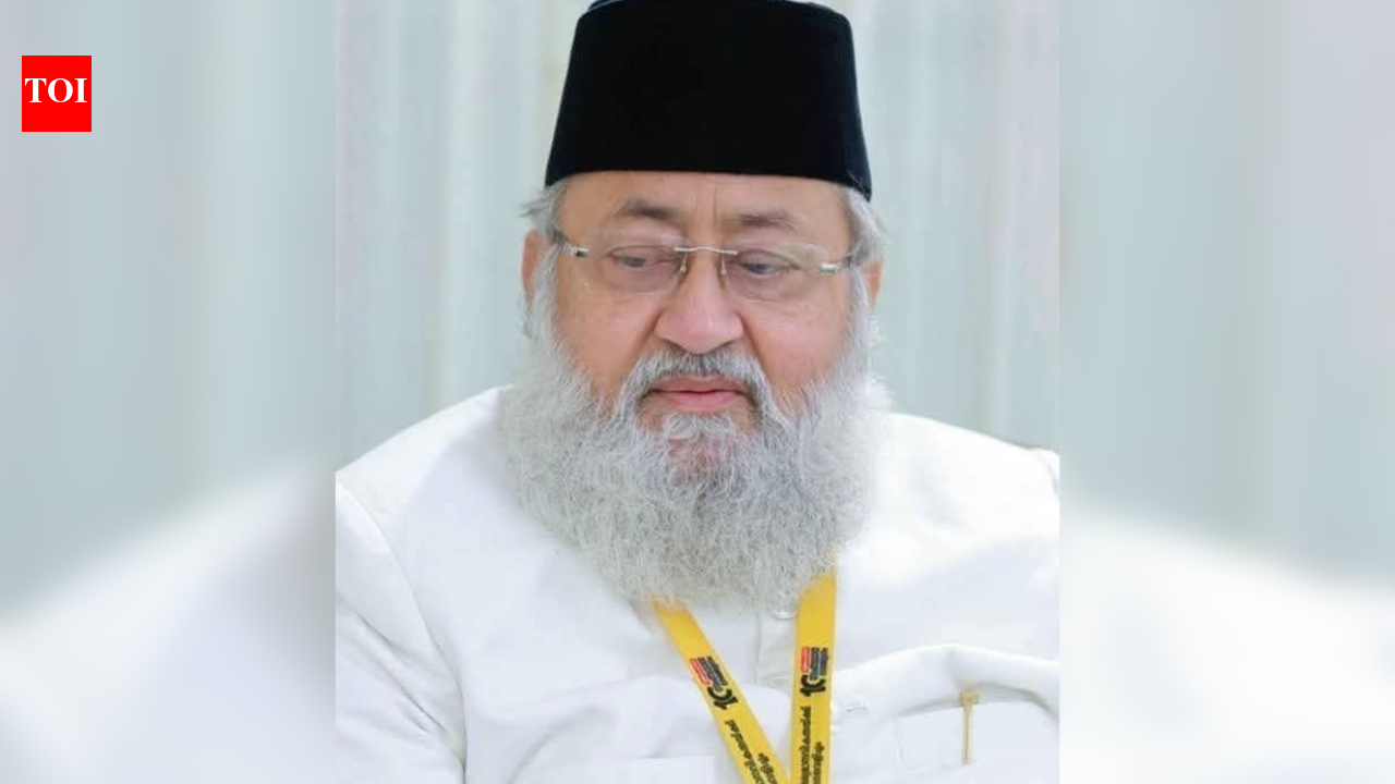 Islamic scholar Maulana Syed Salman Husaini Nadwi dies at 73 in Lucknow