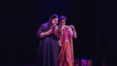 Theatre review - Jhumkewali: A tender tale of queer romance and first love