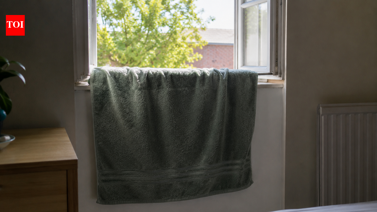 Keep your bedroom cool this summer without a fan by using this unconventional technique using a bathroom item