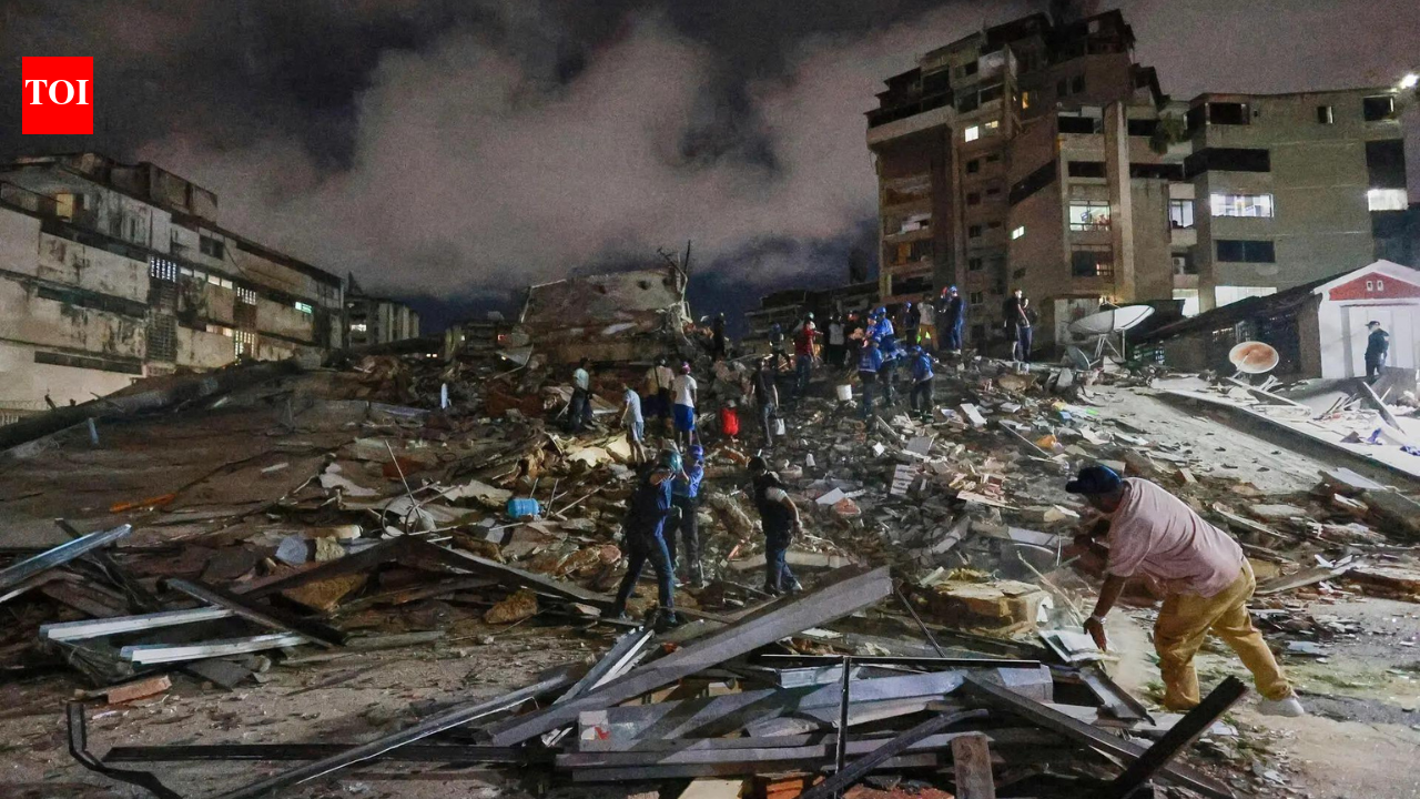 Strong aftershock rocks Caracas as Venezuela battles earthquake aftermath