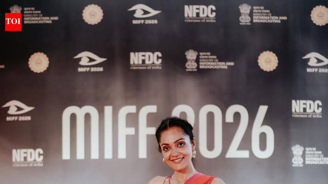 Sheena Chohan moderates discussions on storytelling and cultural exchange