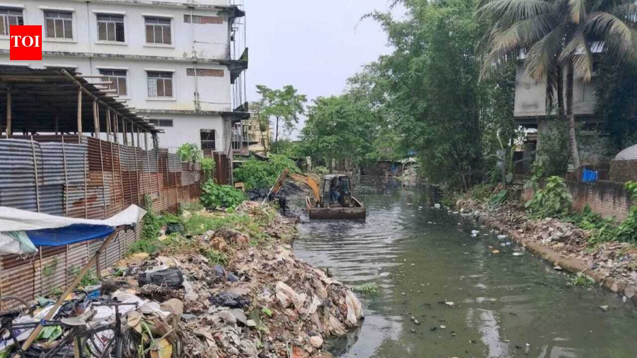 4-hr downpour floods Jorhat, JMB begins Tocklai channel clean-up