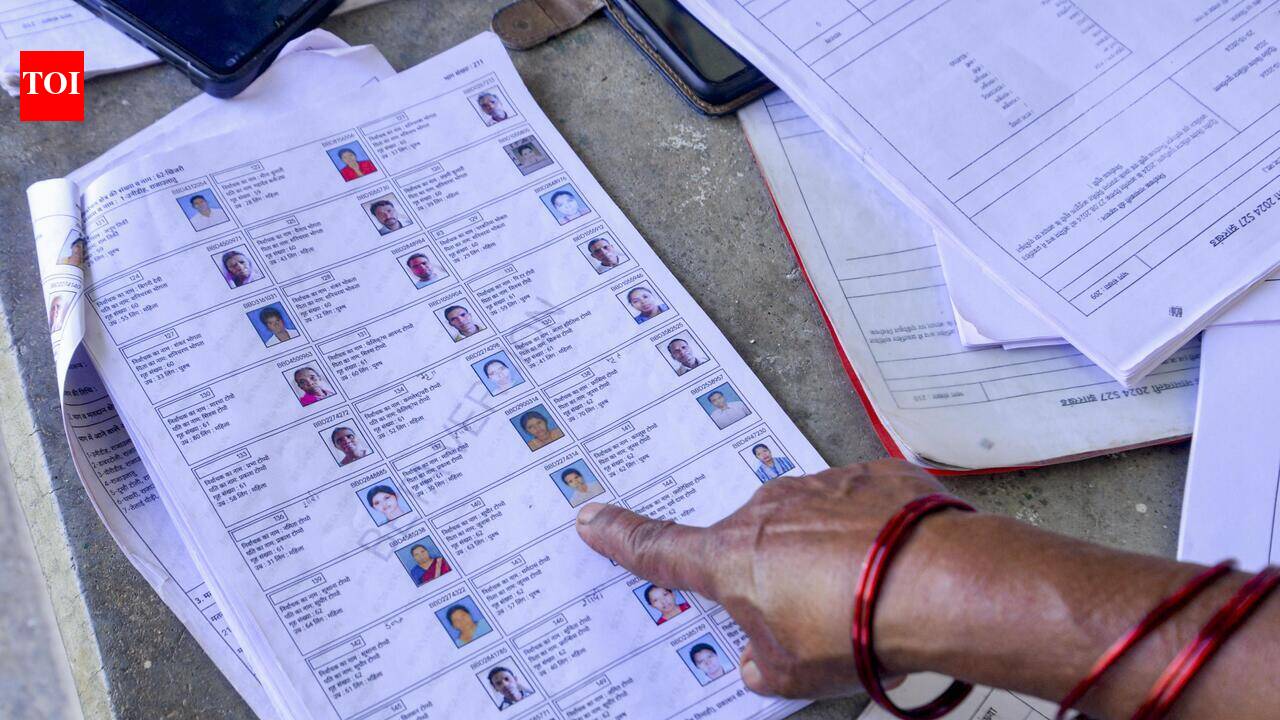 Congress accuses BJP of voter list manipulation with SIR in Shivamogga