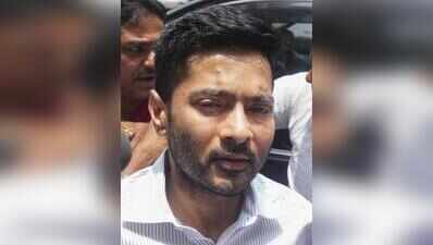 Why night search by cops at Abhishek home, Cal HC asks state
