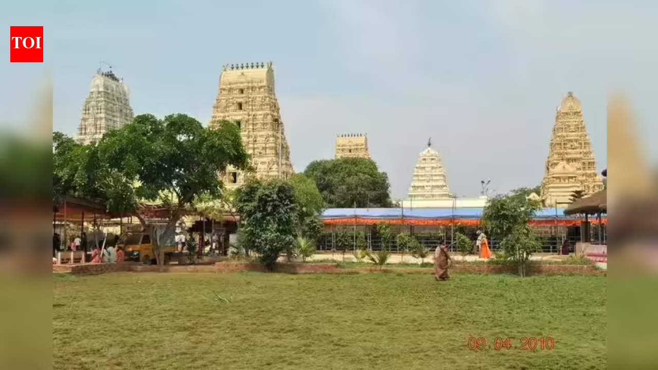 Security breach at Dwaraka Tirumala Temple as YouTuber films Moolaviraat; case registered