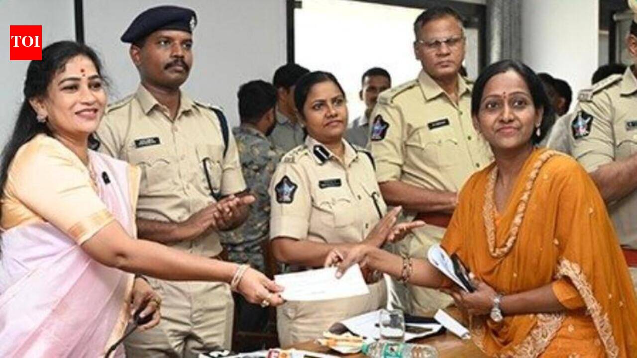 Vizag police refund Rs 6 crore to 310 cybercrime victims