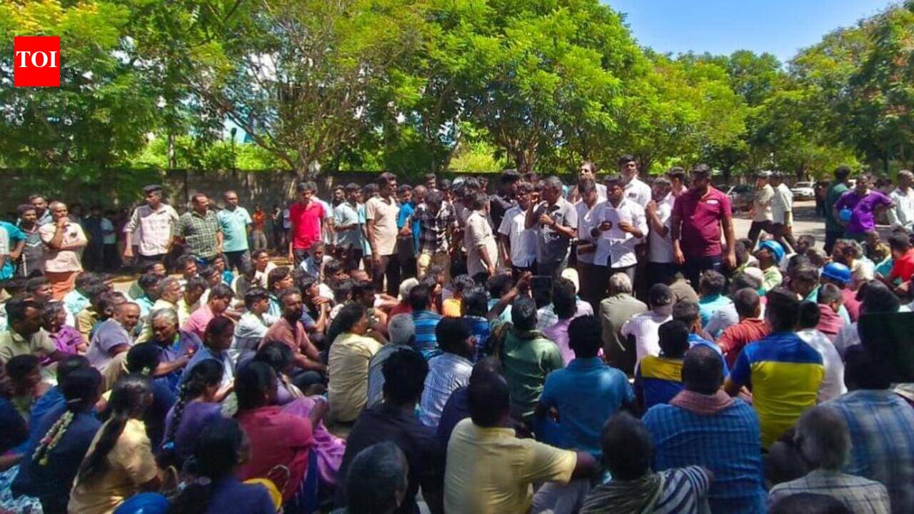 700 TNPL workers in Trichy protest for wage revision; MLA assures action