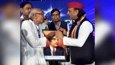  Akhilesh