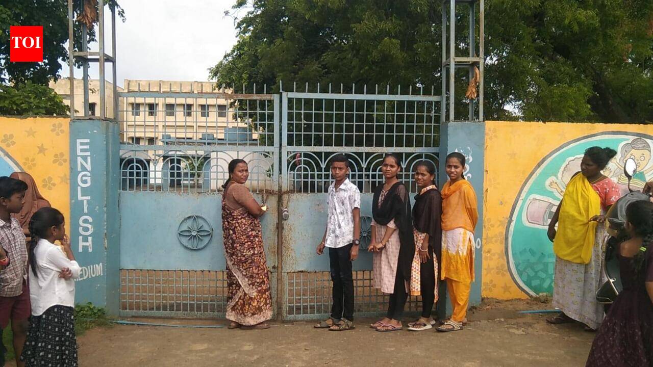 Khammam contractor locks school over pending govt dues