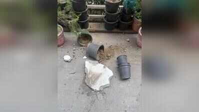 Seven-year-old injured as plaster falls from balcony at BPTP Amstoria in Sector 102
