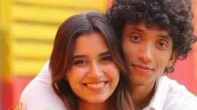  Akanksha Chaudhary admits she her feelings for Yogesh Rawat; Sunita Ahuja reveals her secret