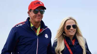Phil Mickelson’s wife issues first public response after misconduct allegations emerge