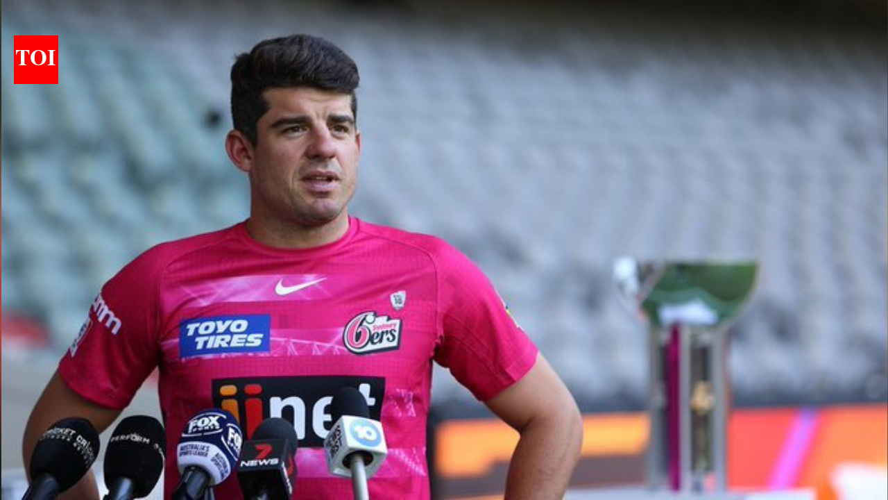 Moises Henriques switches allegiance to Portugal for T20 World Cup qualifiers 