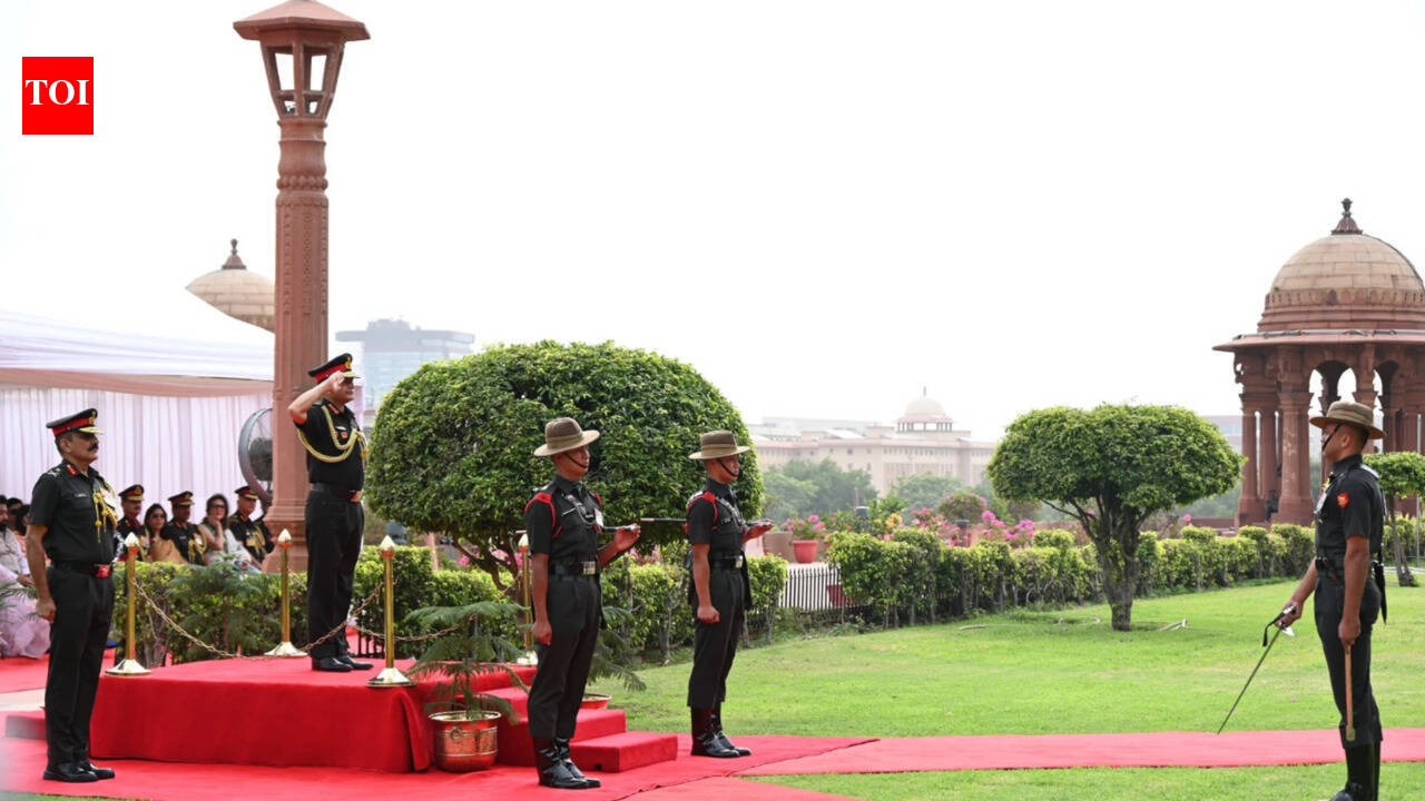 Armed forces see major leadership reshuffle as new commanders take charge