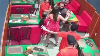  Indian restaurant in Vietnam accuses Indian family of vandalising property, threatening staff