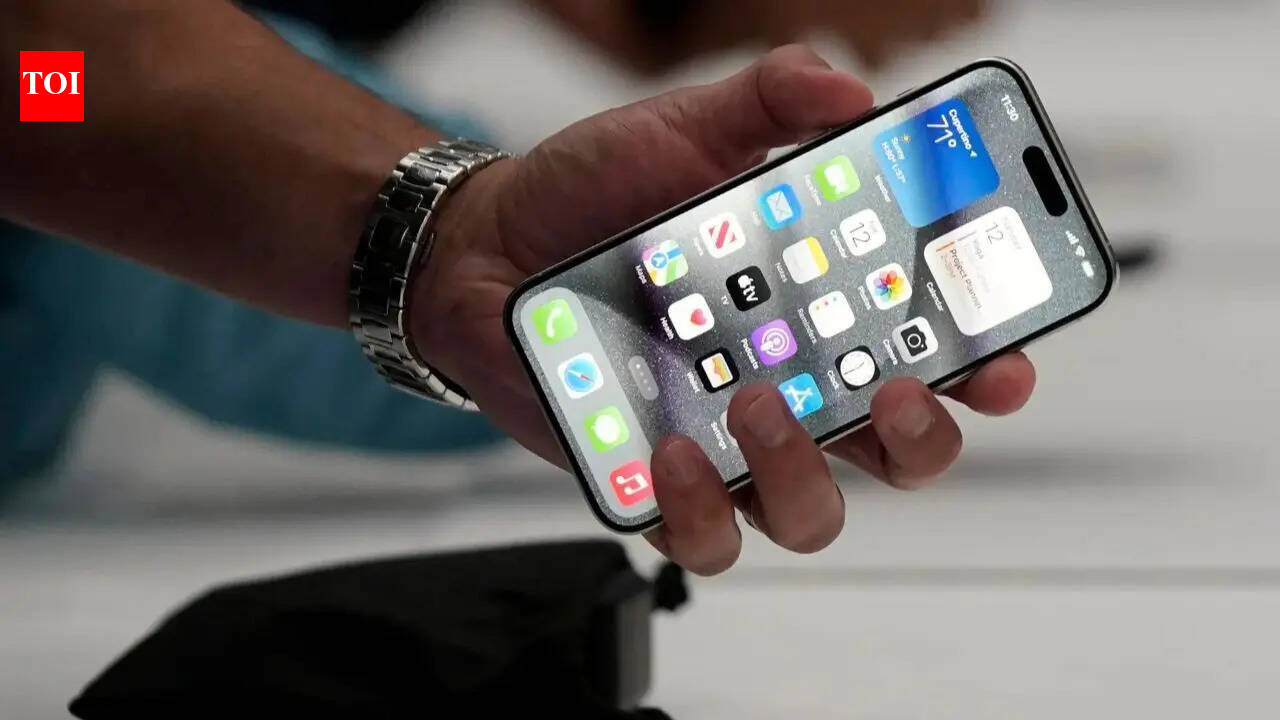 Apple is releasing updates early as AI-powered cybersecurity concerns rise