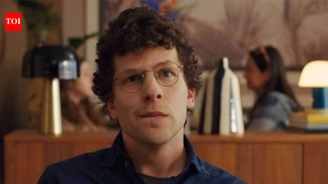 Jesse Eisenberg says 'The Debut' is inspired by his own life, praises Julianne Moore's "insane" performance