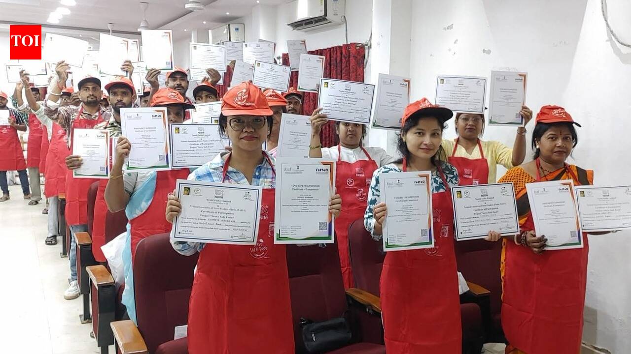 200 Dibrugarh street vendors get lessons in food safety