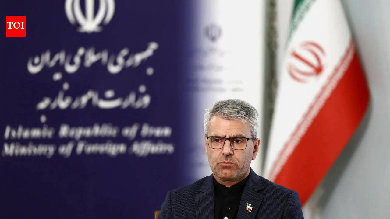 'Hands off' Strait of Hormuz: Iran says foreign intervention will 'only complicate issues'
