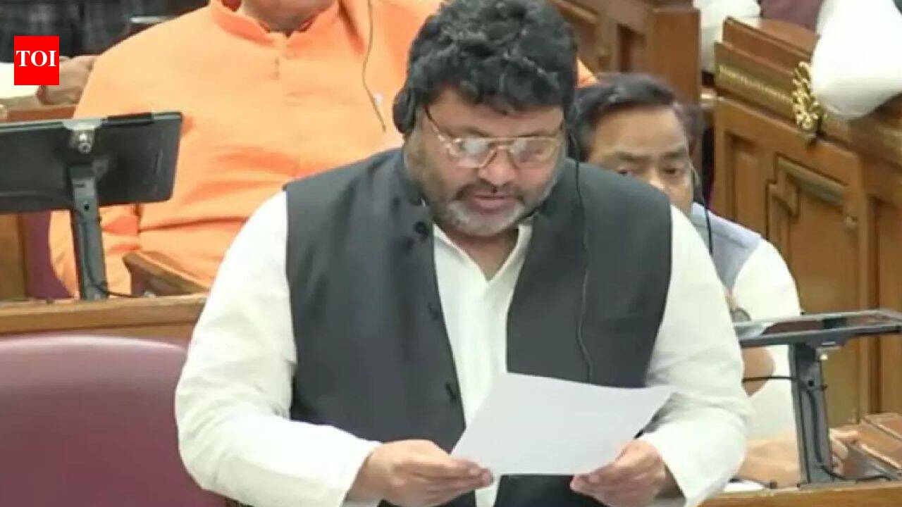 'Akhilesh Yadav asked me to step down': SP's UP assembly chief whip Kamal Akhtar resigns amid reports of rift with MP Ruchi Vira