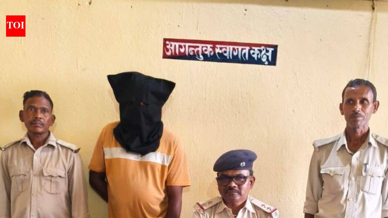 Bokaro police bust 2 illicit liquor units, arrest 5 suspects
