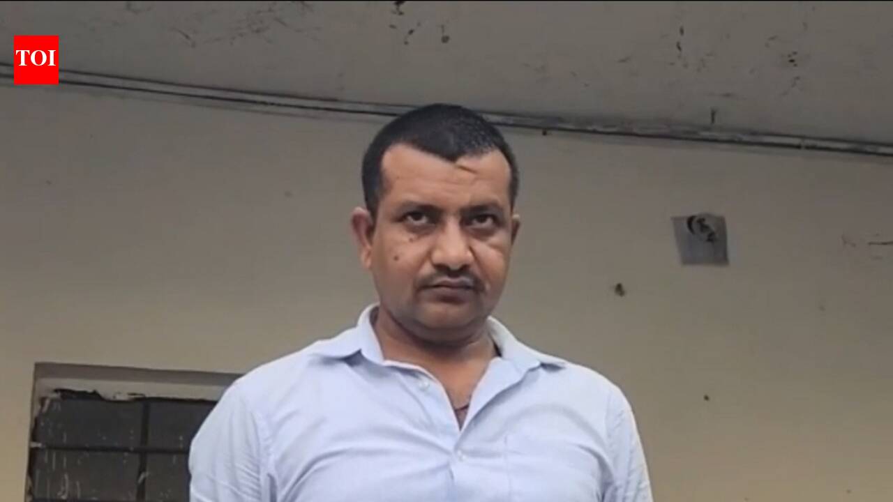 Bhilwara ACB team arrests police constable for taking bribe