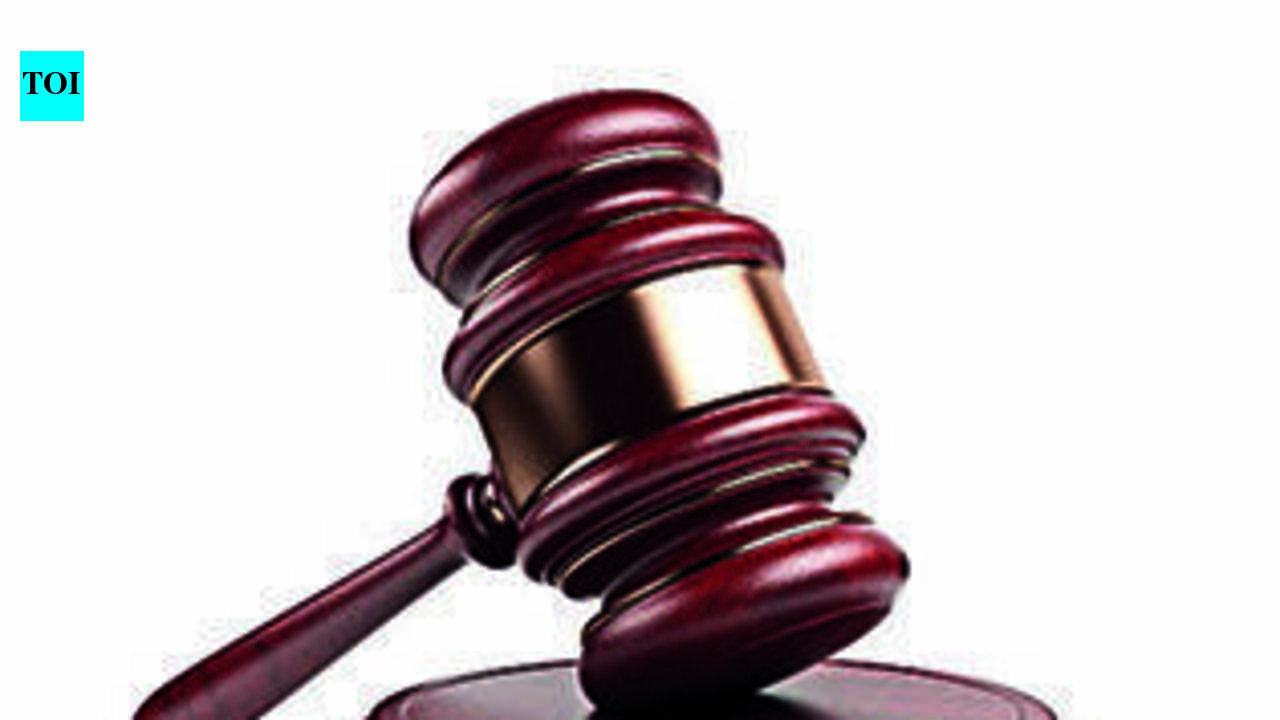 Karnataka penalizes sub-inspector for suppressing facts