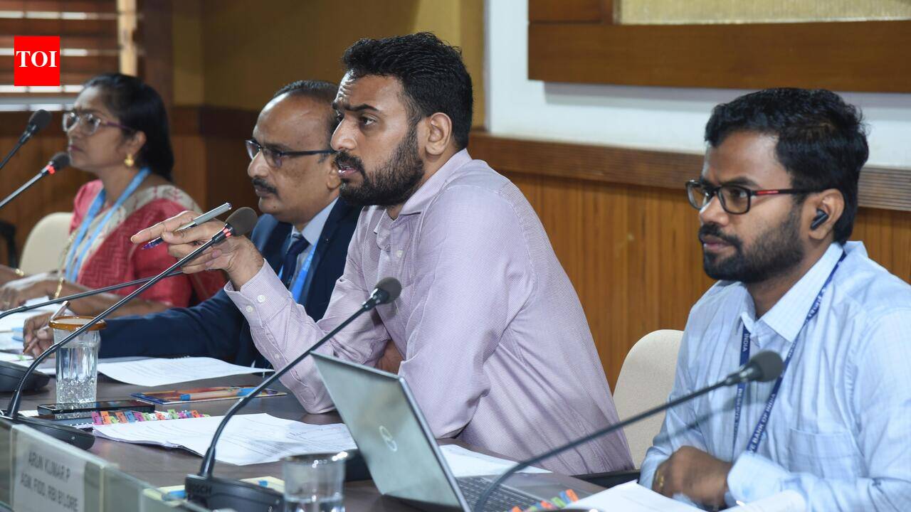 Banks told to achieve targets under central schemes