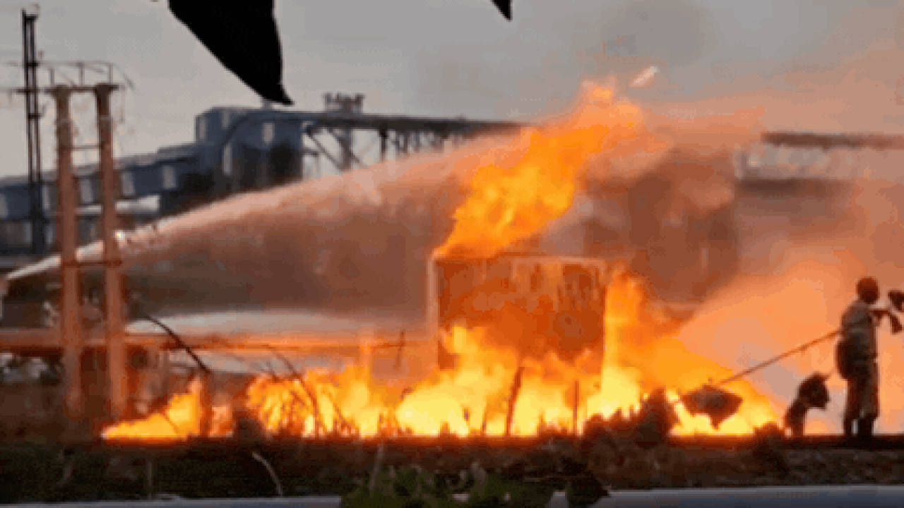 1 dead, over 20 injured as Haldia Petrochemicals naphtha pipeline catches fire in West Bengal