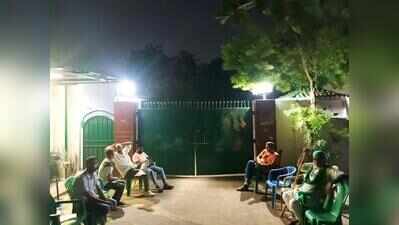 RJD’s iconic lantern finally removed from Rabri bungalow
