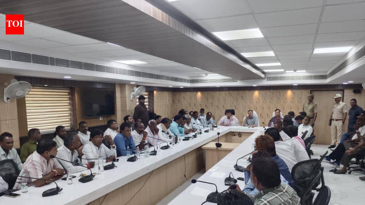 Recruitment talks fail, sanitation workers’ strike continues