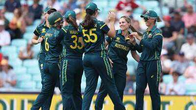 Beth Mooney, Ashleigh Gardner power Australia into eighth Women's T20 World Cup final