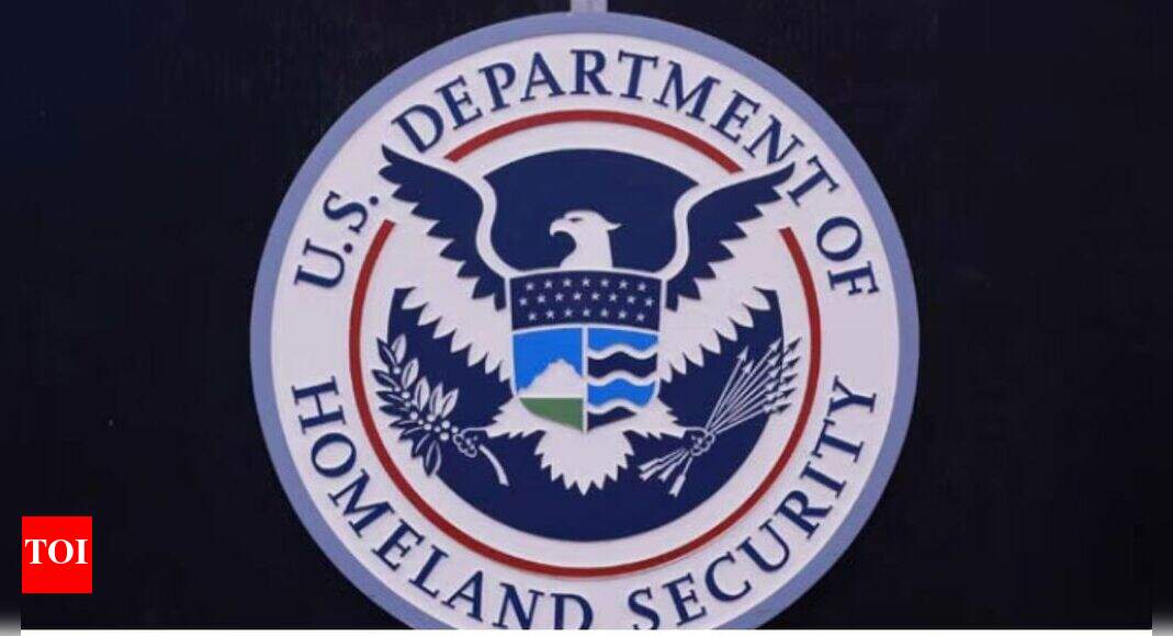 US finalises alien registration rule: H-1B holders need not register again, children turning 14 must