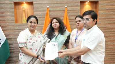 Delhi SIR kicks off, 1.6L enumeration forms distributed on Day 1