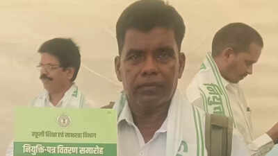 Jharkhand govt school teacher gets permanent job a day before retirement
