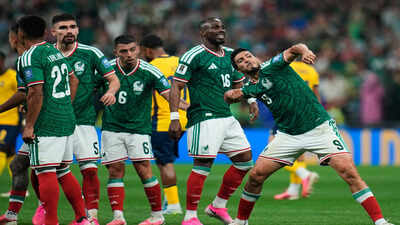 mexico-beat-ecuador.jpg