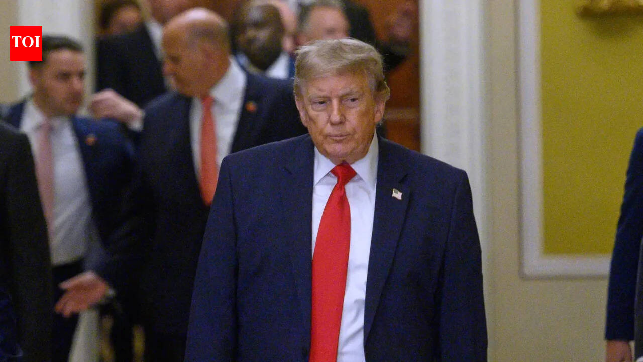 Trump announces first-ever two-day Republican midterm convention in Dallas