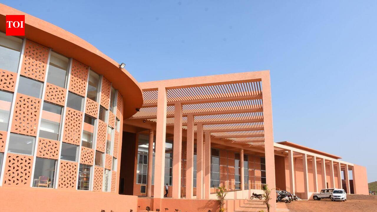 15-day application deadline for Gadag varsity VC post draws flak