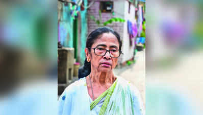 As rebels fly to Delhi to meet EC bench today, Mamata tells workers ‘traitors will be traitors’