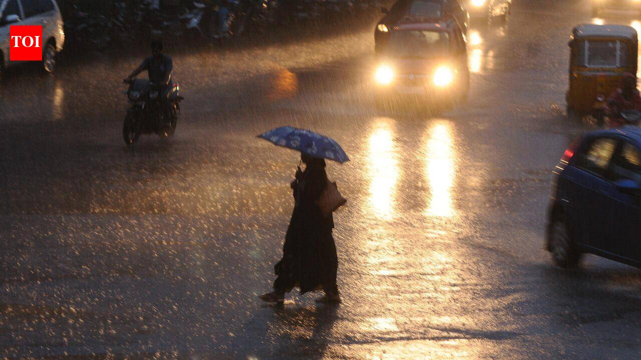 Uneven monsoon leaves sister districts on different footing in Telangana