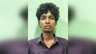 Three arrested for robbing jewellery shop employee