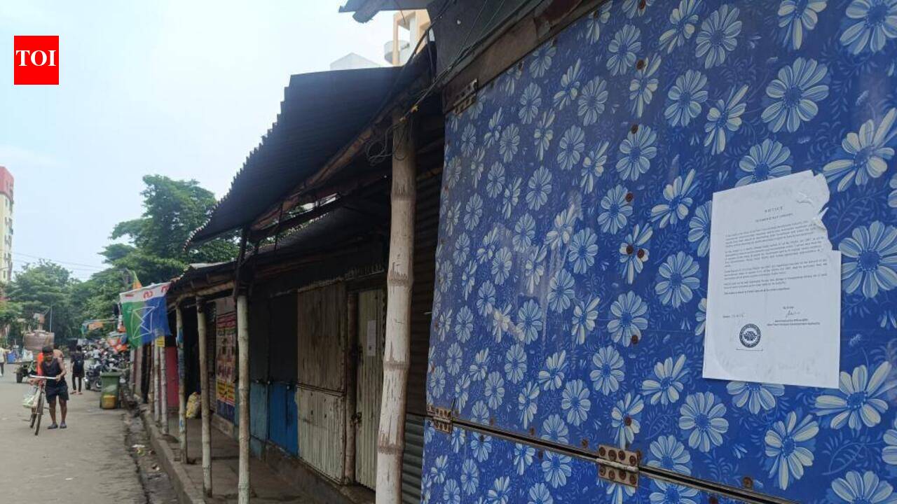 NKDA issues notice to New Town hawkers to clear pavement encroachments