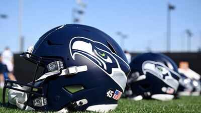 Seahawks named the best fit for the 6-foot-7 former Philadelphia Eagles Super Bowl champion in NFL free agency