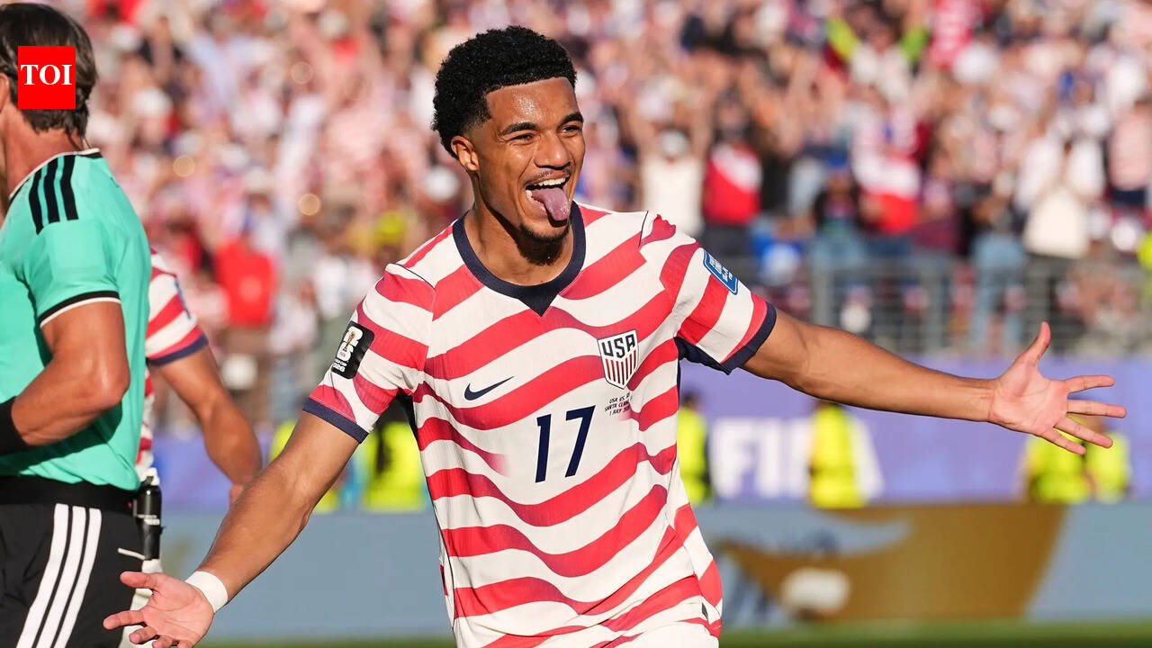 Watch: Tillman's stunning free-kick after Balogun's red card sends USA into Round of 16